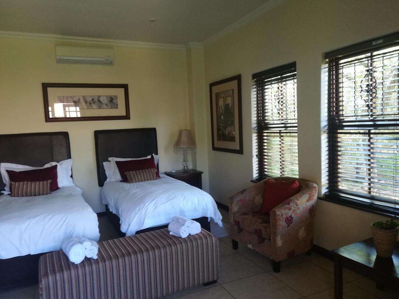 Moon And Sixpence Garden Guest House Muldersdrift Exterior foto
